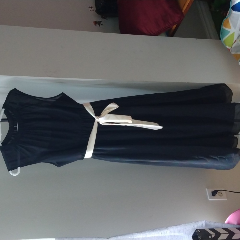 Landa women's black Midi sleeveless dress Sz P16 New
